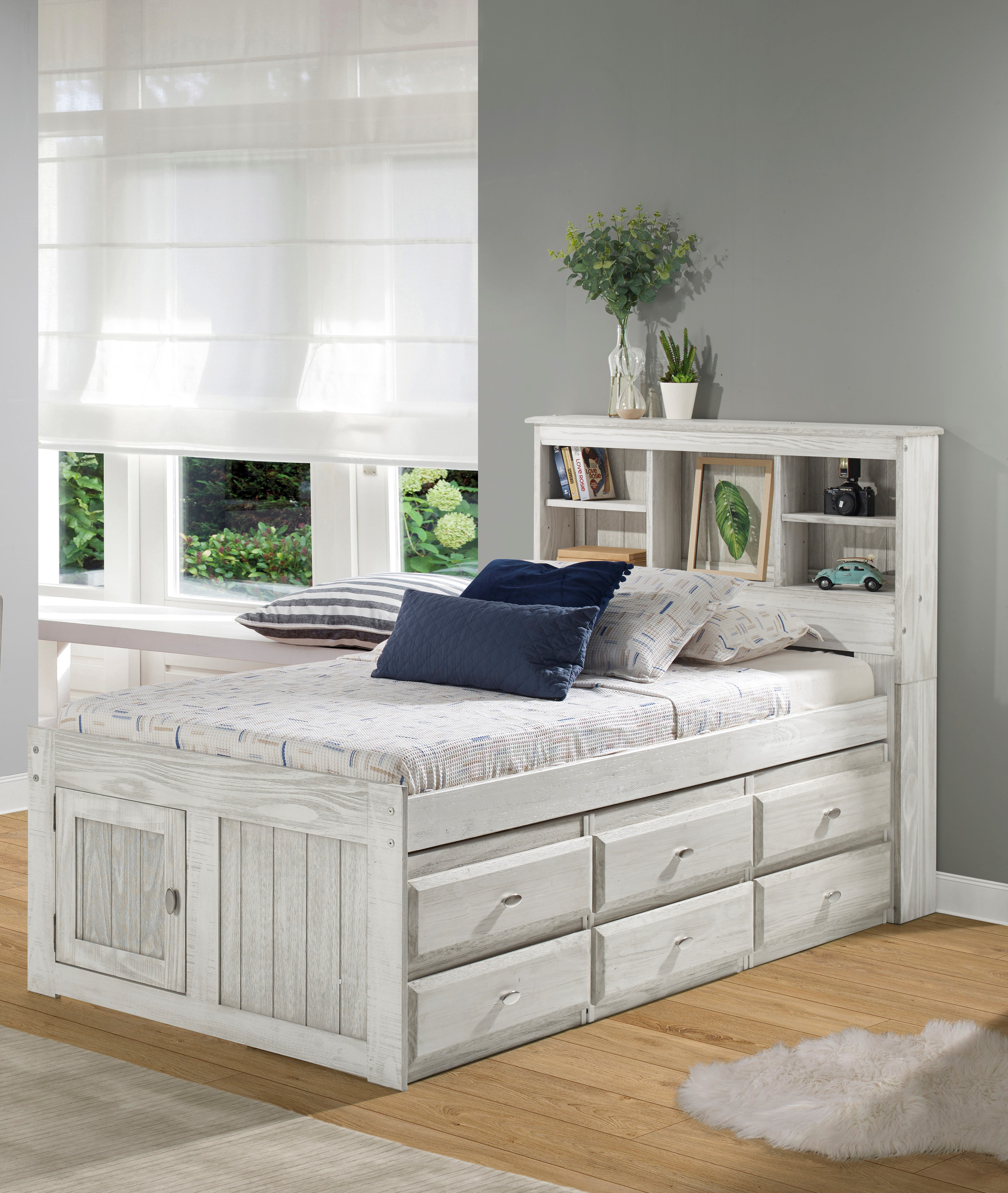 Viv + Rae™ Beckford Twin 6 Drawer Solid Wood Mate's & Captain's